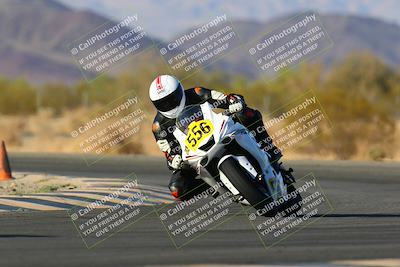 media/Mar-26-2022-CVMA (Sat) [[4461a8f564]]/Race 12 Amateur Supersport Middleweight/